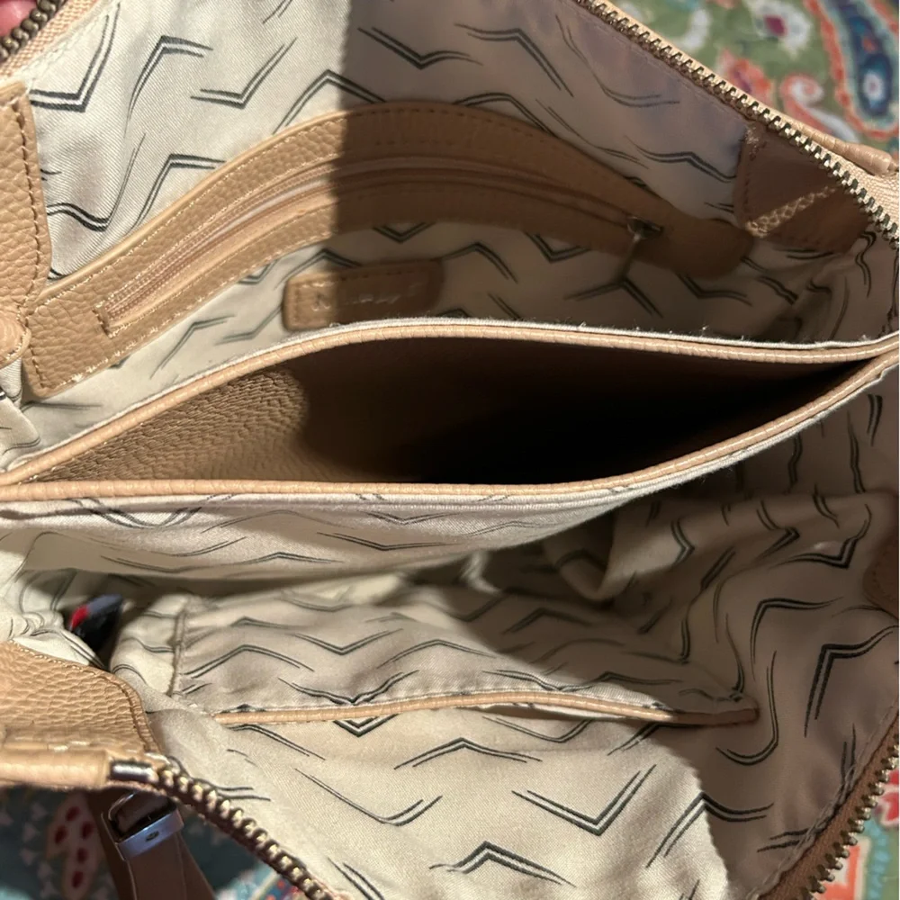 Moda Luxe Women's Elegant Tan Crossbody Bag - Picture 5 of 8